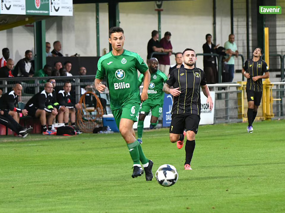 Bertaccini (à dr.) a donné le premier assist du match. ©-