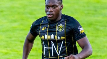 Sud Presse - Kenmoe est monté en fin de match. - Ben Bolle